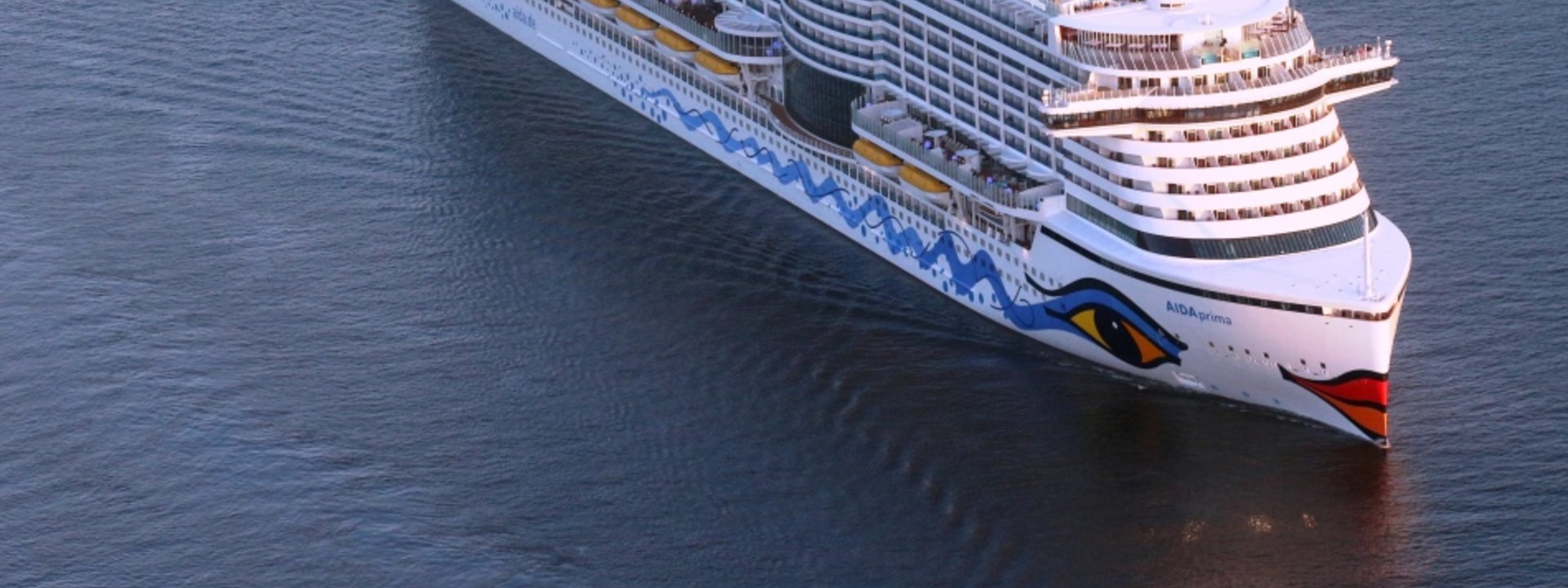 AIDAprima: Maiden call at Southampton
